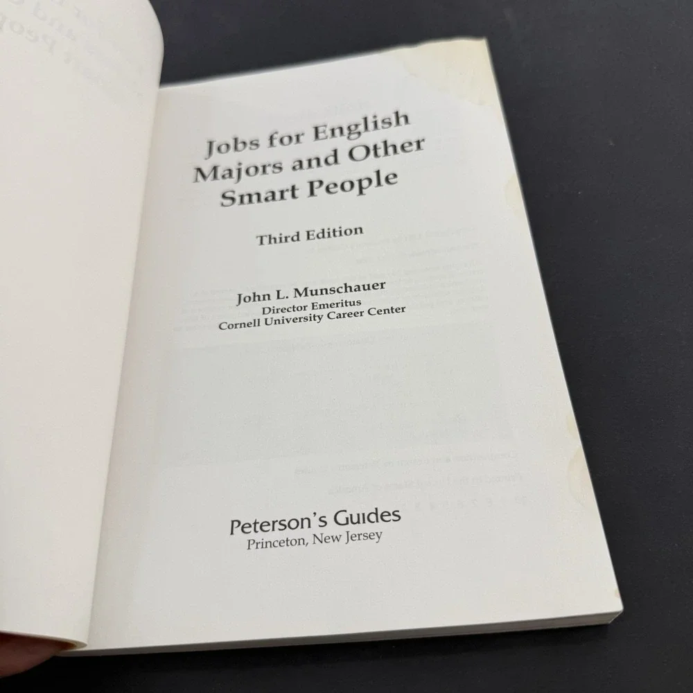 Jobs for English Majors and Other Smart People Softcover John Munschauer 1991